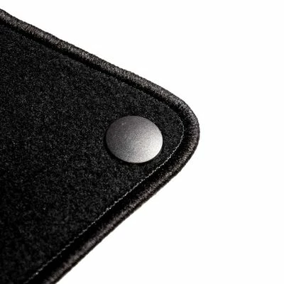 VidaXL Ensemble de tapis de voiture 4 pcs pour Mercedes W176 et W246 7 VidaXL Ensemble de tapis de voiture 4 pcs pour Mercedes W176 et W246 – Image 5